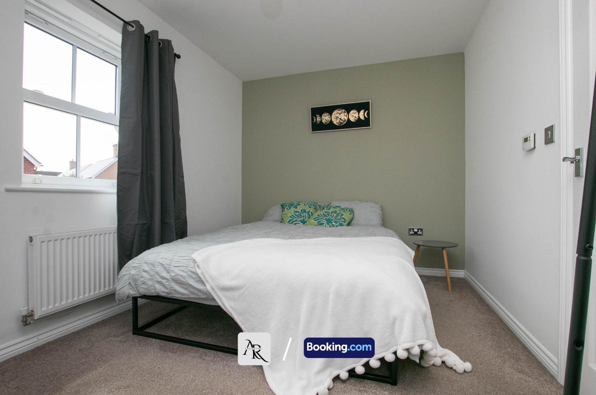 Cozy House By Ar Properties Short Lets & Serviced Accommodation كول شيستر المظهر الخارجي الصورة