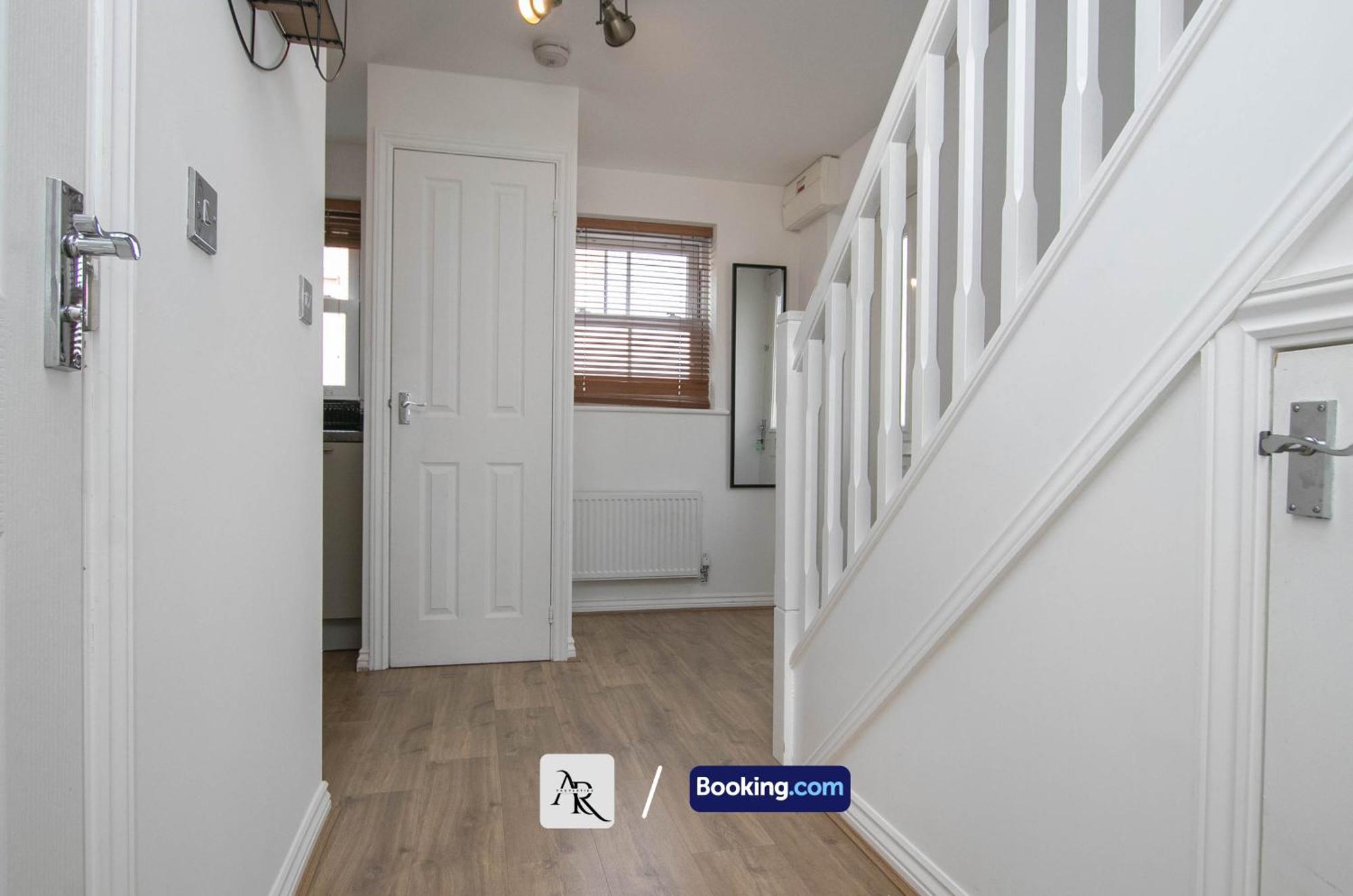 Cozy House By Ar Properties Short Lets & Serviced Accommodation كول شيستر المظهر الخارجي الصورة